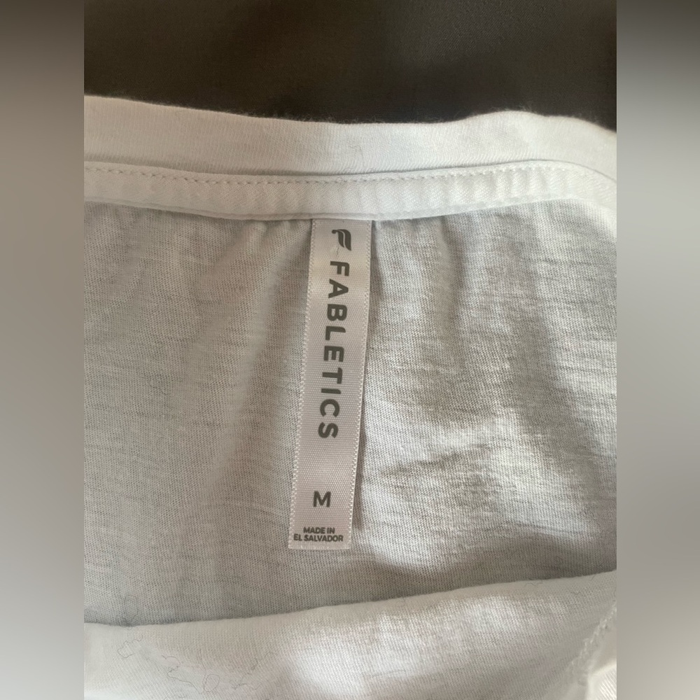 White Fabletics Tank - Picture 2 of 3